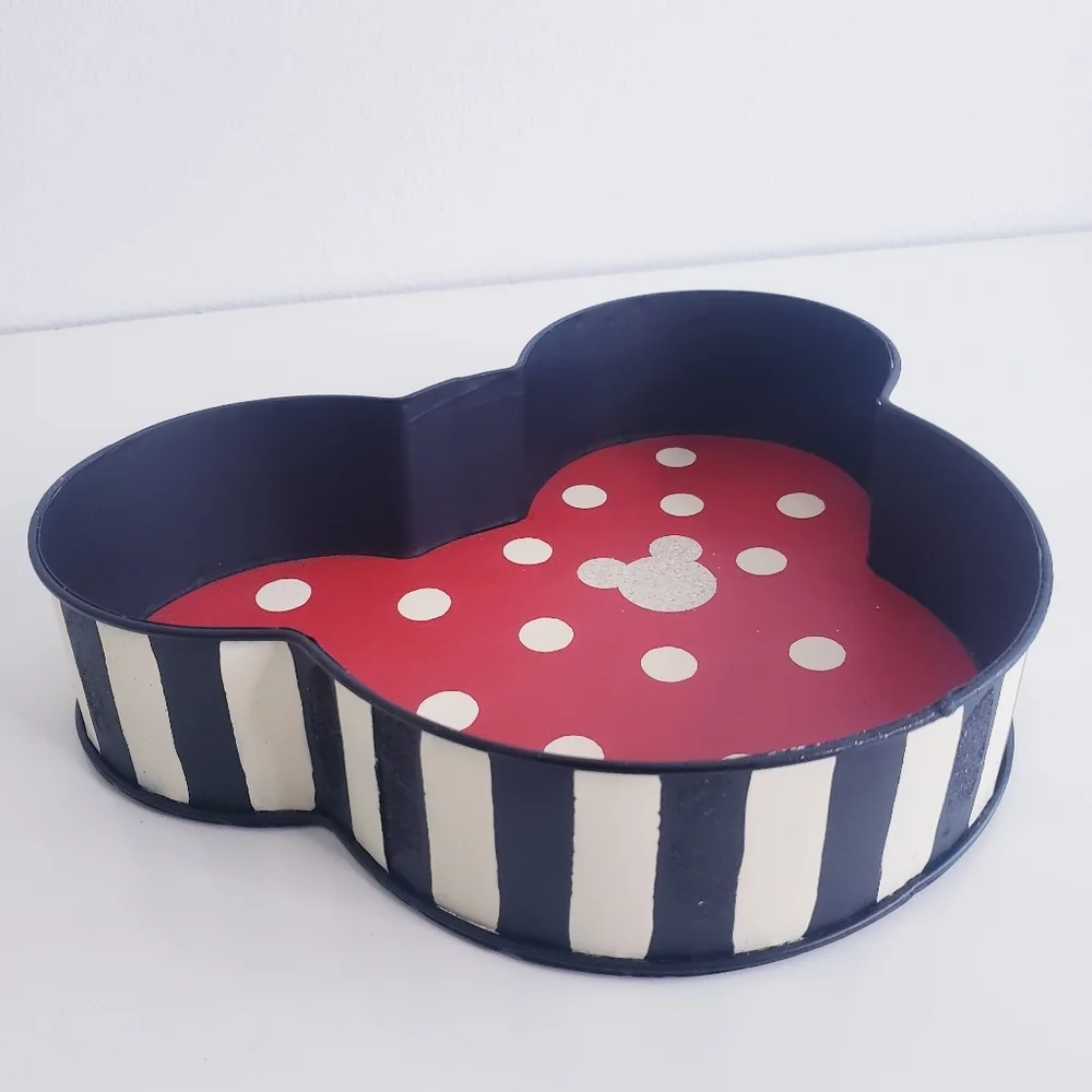 Disney Mickey Mouse Head Display Metal Tin